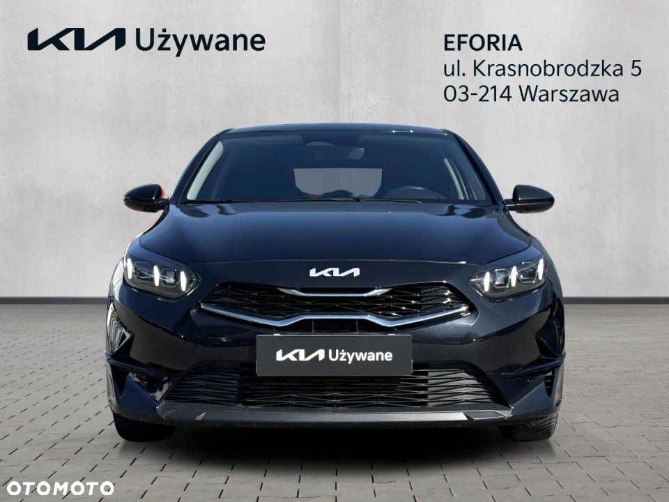 Kia Ceed - 8