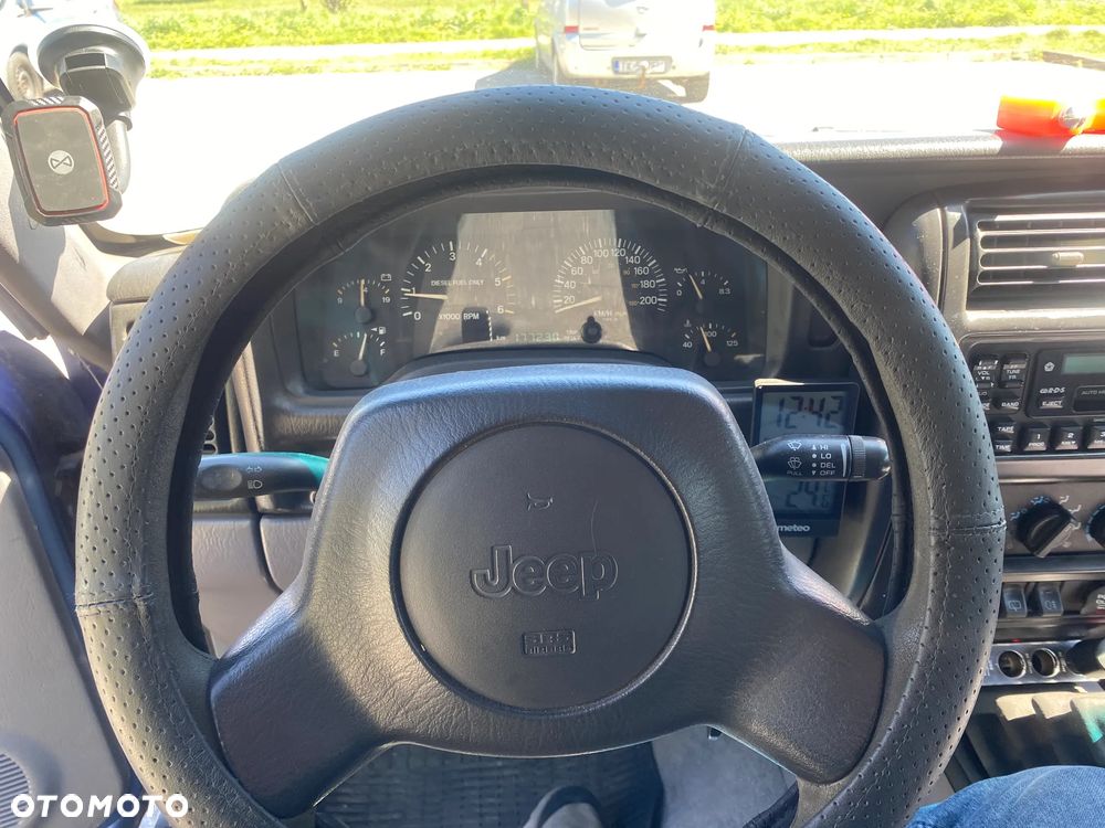 Jeep Cherokee 2.5 TD - 24