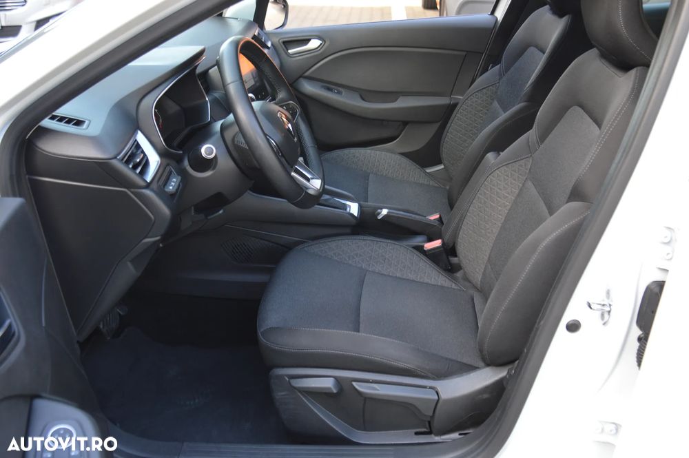 Renault Clio E-TECH Hybrid 140 BUSINESS EDITION - 8