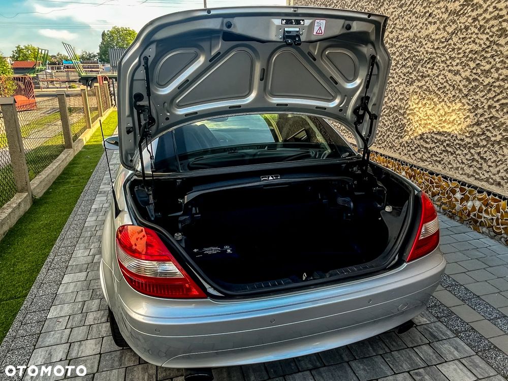 Mercedes-Benz SLK - 32