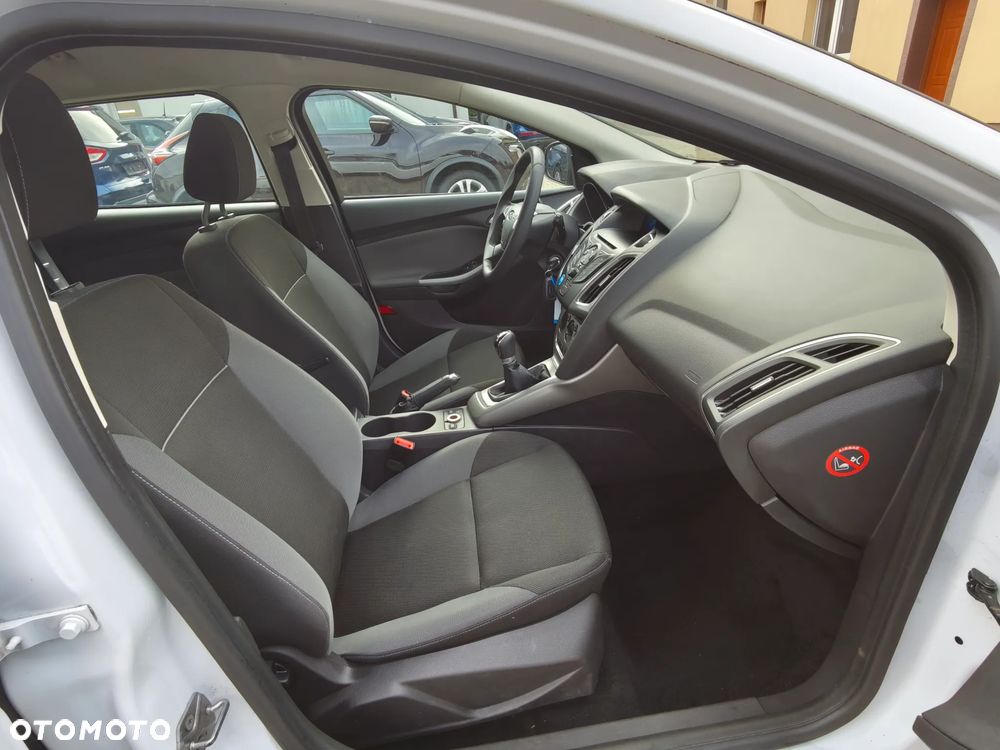 Ford Focus - 20