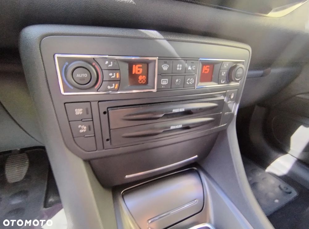 Citroën C5 2.0 16V Exclusive - 16