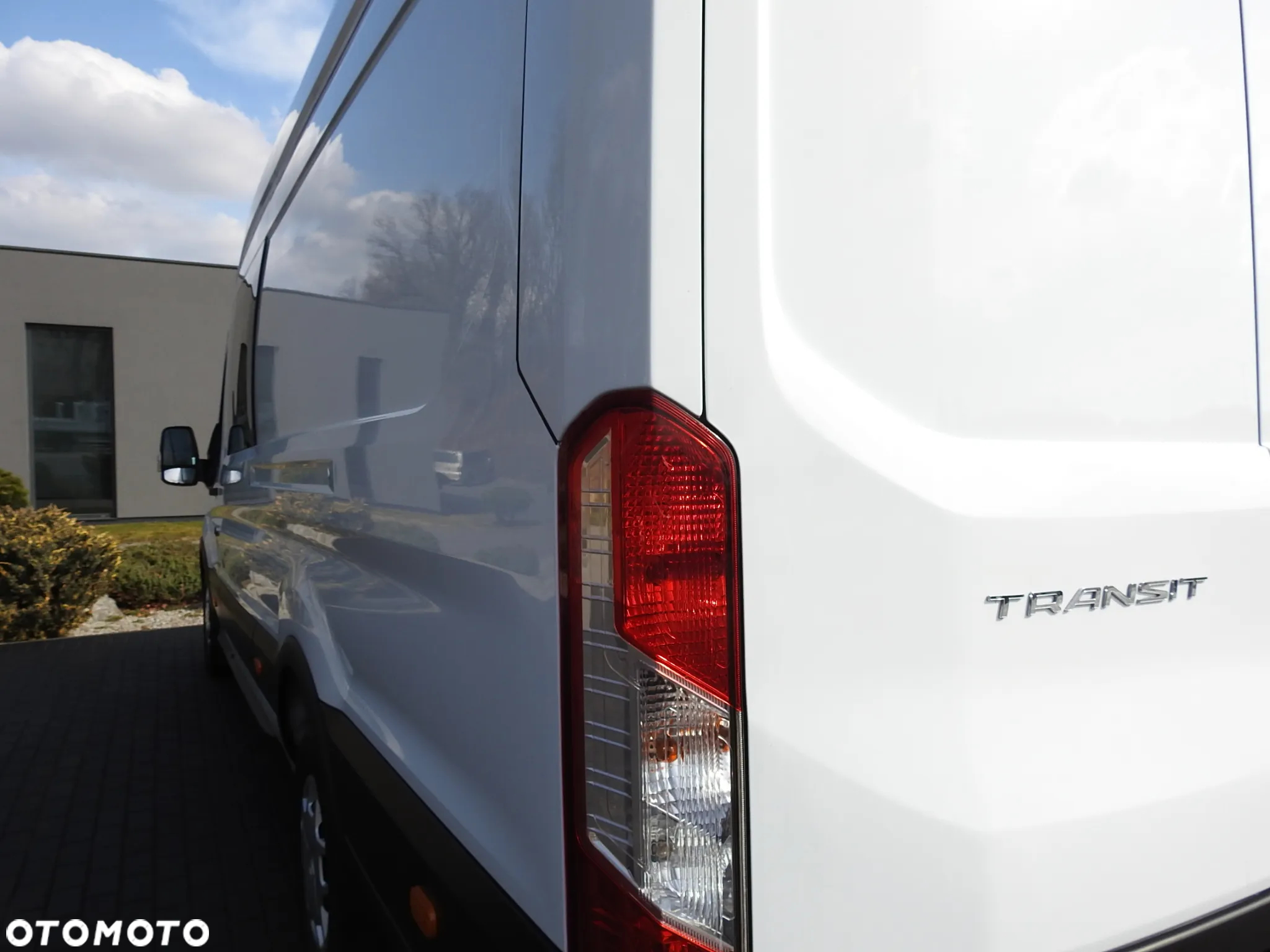 Ford TRANSIT  FURGON BRYGADÓWKA 6 MIEJSC TEMPOMAT LEDY KLIMATYZACJA 180KM [ U88643 ] - 17