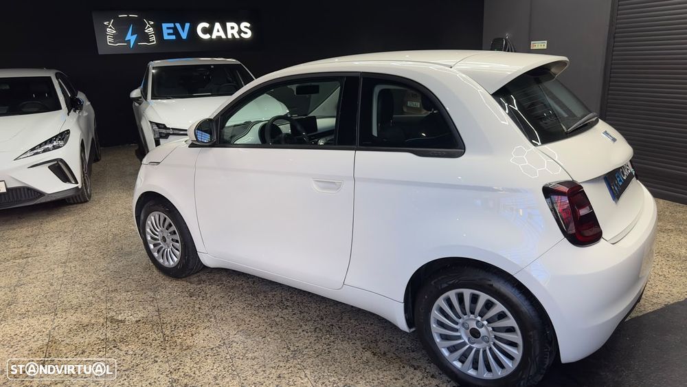 Fiat 500e 3 + 1 23,8kWh Icon - 10