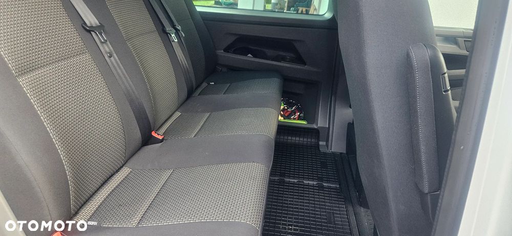 Volkswagen Transporter - 27