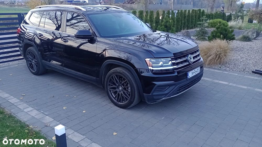 Volkswagen Atlas - 1