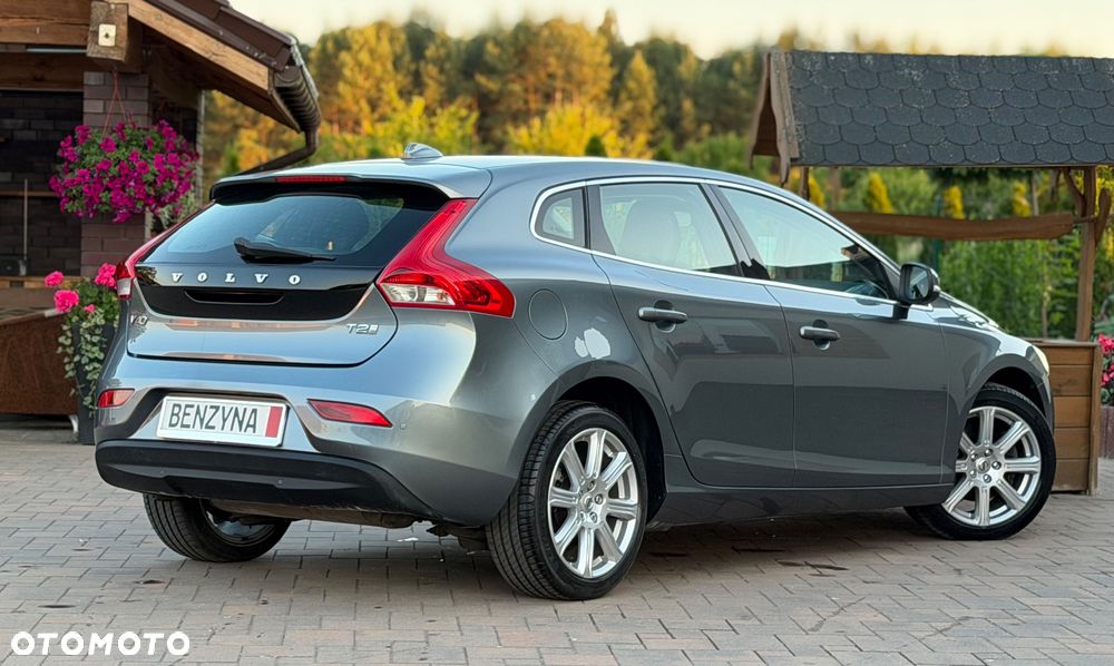 Volvo V40 T2 Inscription - 5