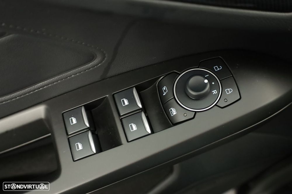 Ford Focus 1.0 EcoBoost MHEV ST-Line X Aut. - 19