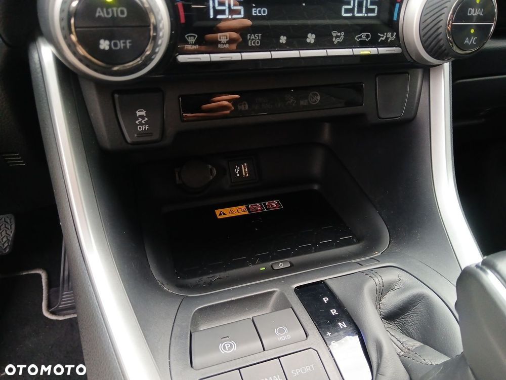 Toyota RAV4 - 34