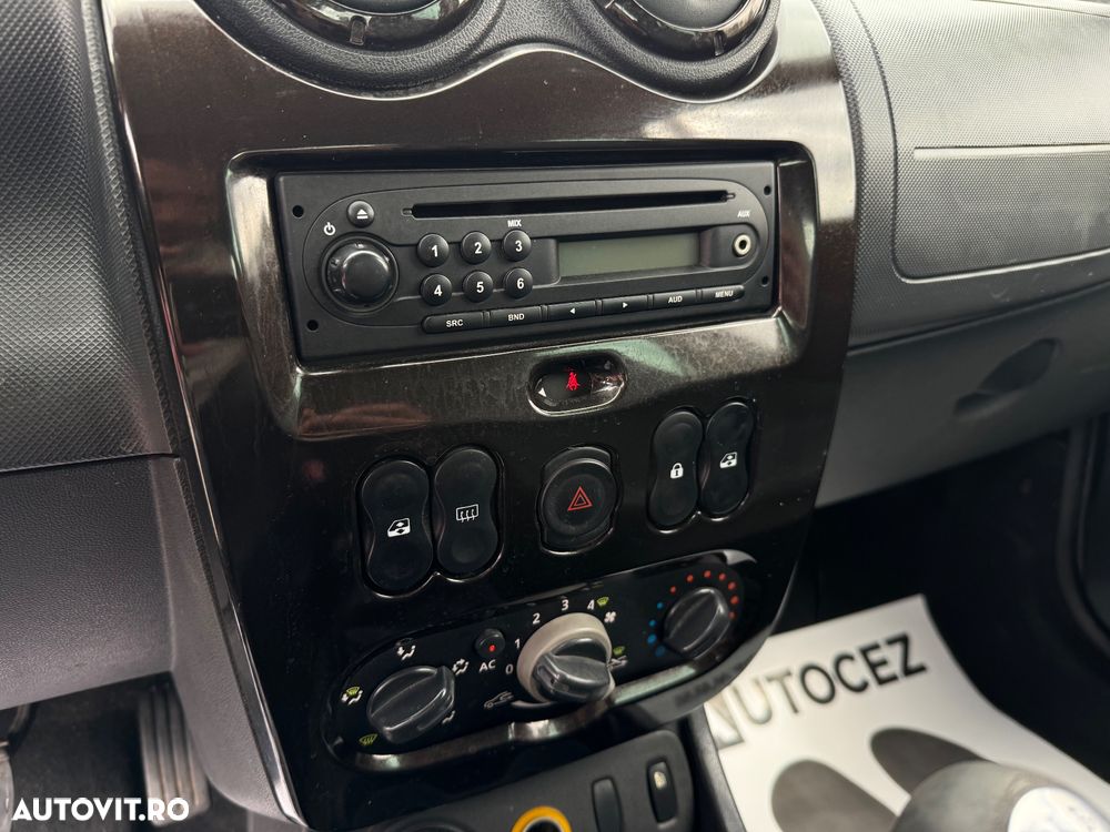 Dacia Duster 1.6 16V 4x4 - 15