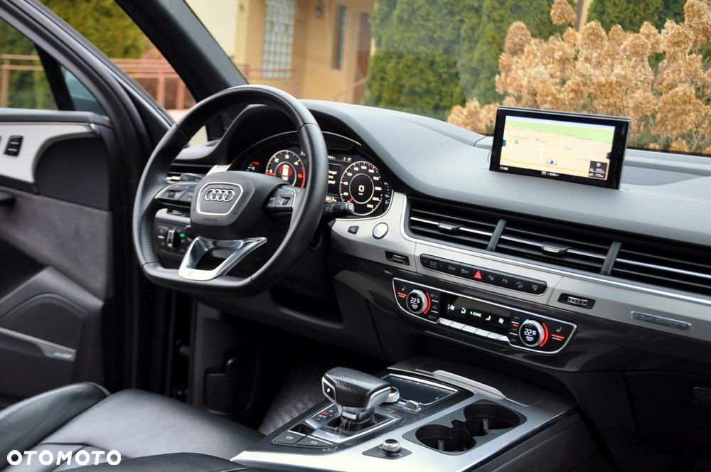 Audi Q7 - 28