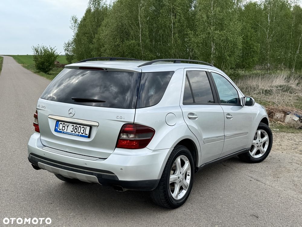 Mercedes-Benz ML - 4