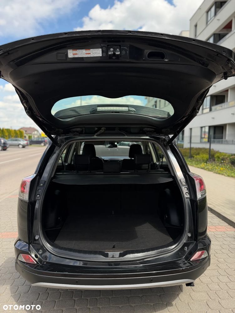 Toyota RAV4 2.0 D-4D Premium 4x2 - 10