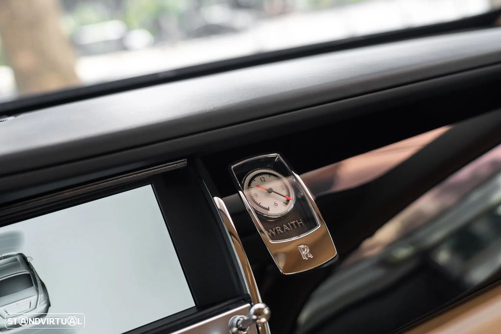 Rolls Royce Wraith 6.6 Twin-Turbo V12 - 22