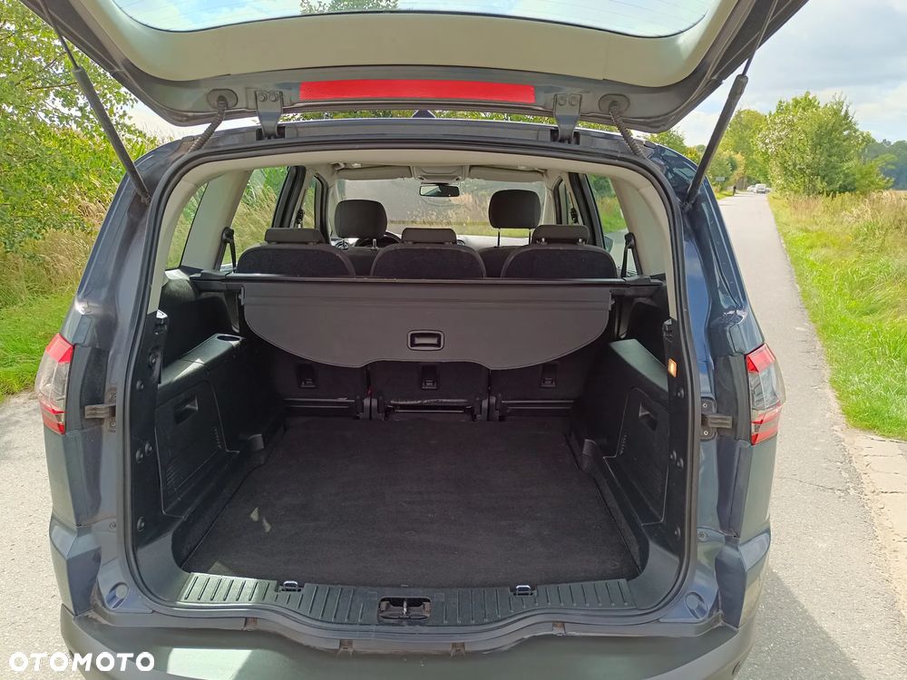 Ford S-Max 2.0 TDCi DPF Titanium - 23