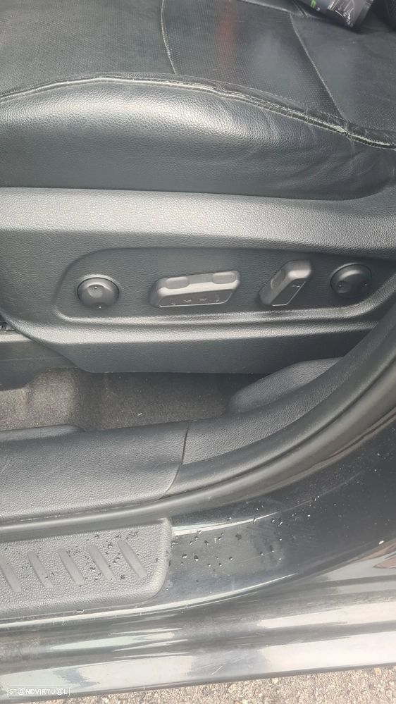 Kia Carens 1.7 CRDi ISG TX 7DCT - 10