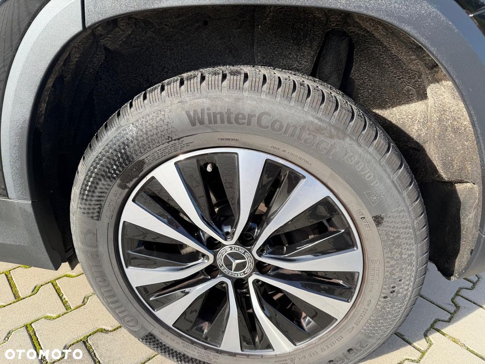 Mercedes-Benz GLA 180 AMG Line - 20