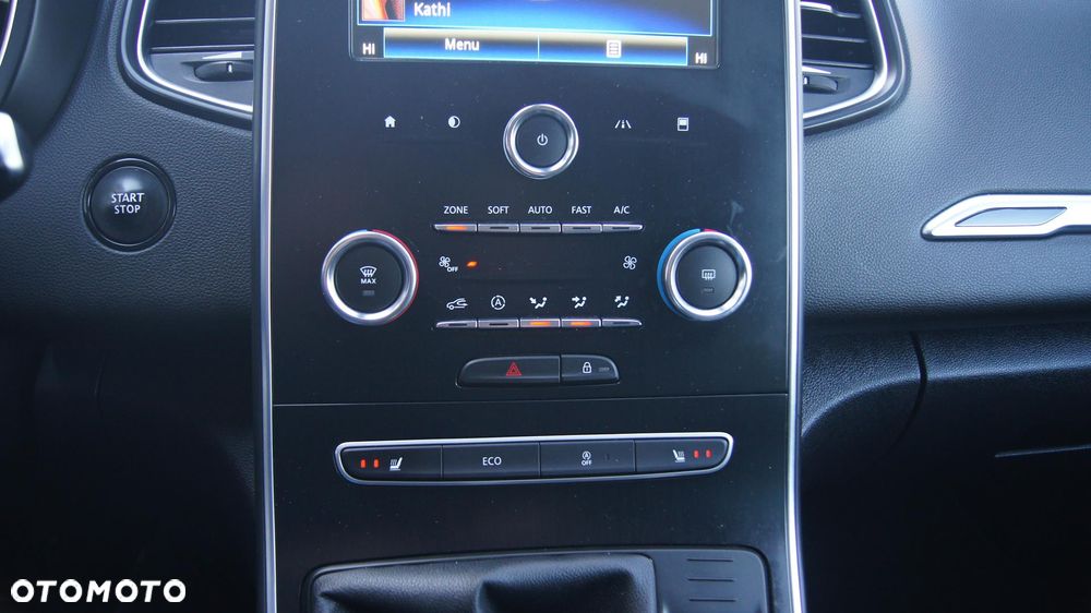 Renault Grand Scenic - 26