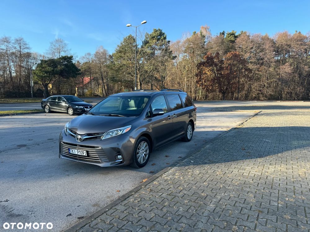 Toyota Sienna 3.5 V6 Limited AWD - 24