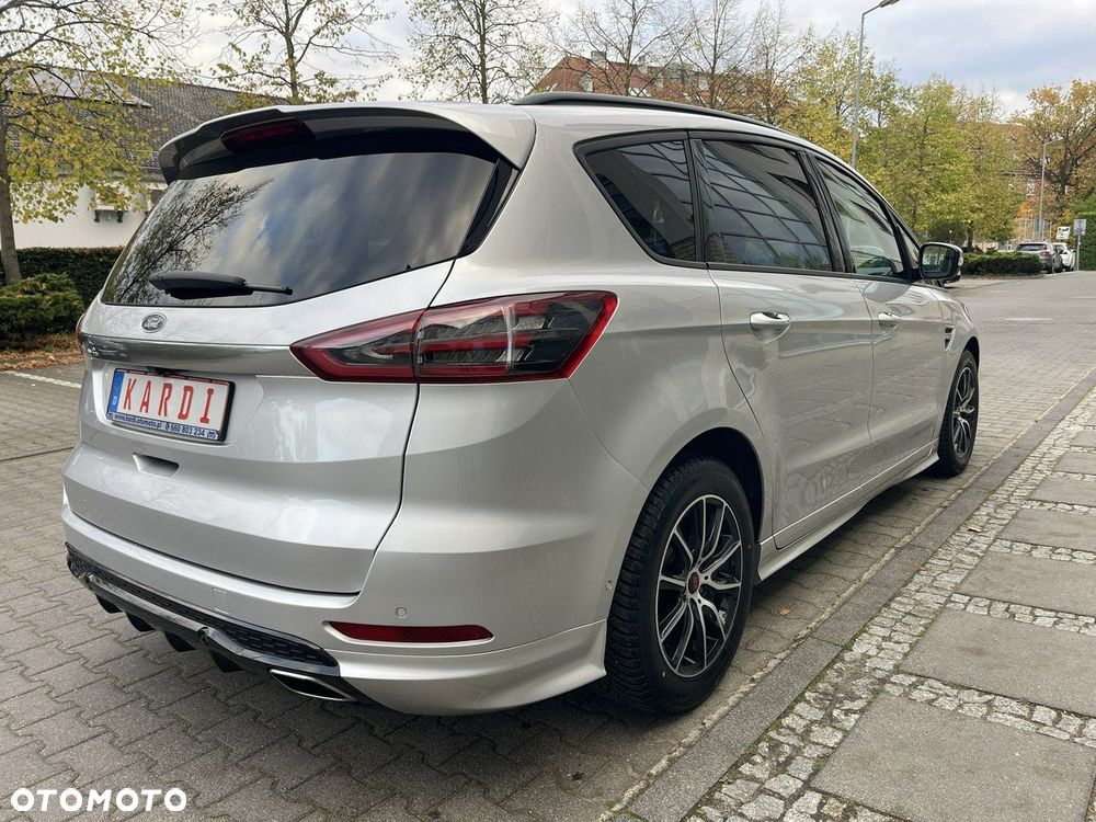 Ford S-Max - 6