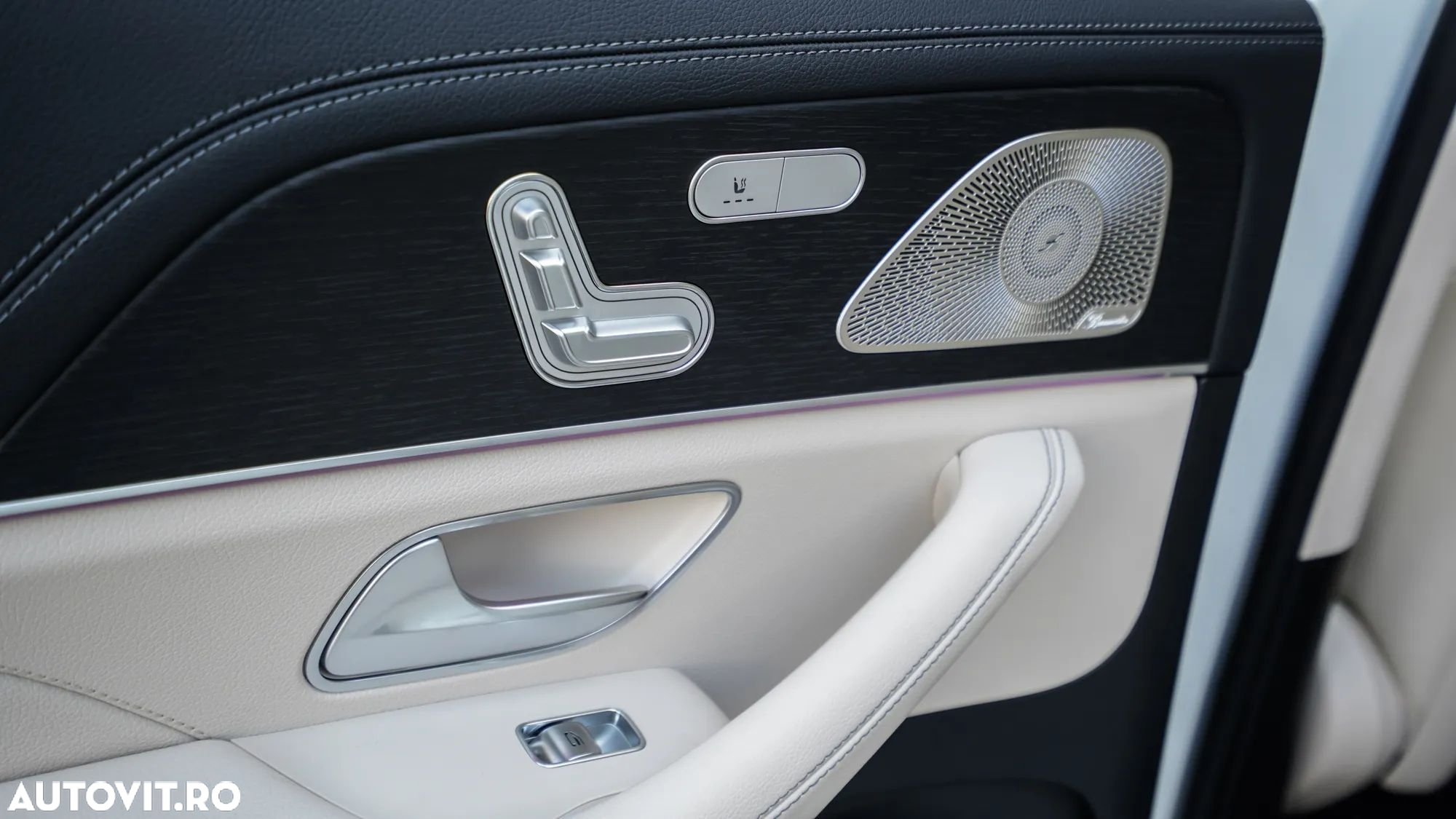 Mercedes-Benz GLS - 30
