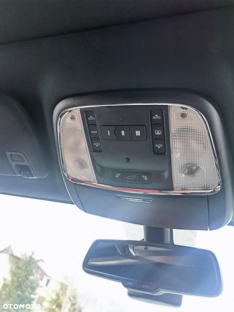 Jeep Grand Cherokee 3.6 V6 Overland - 10