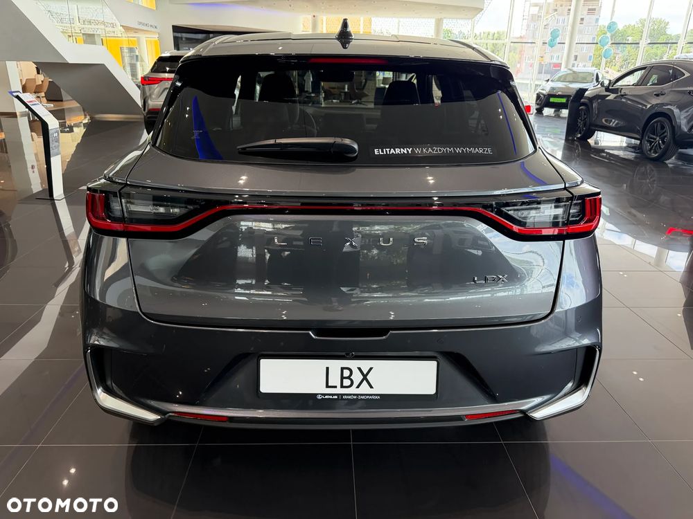 Lexus LBX 1.5 Hybrid Cool - 5