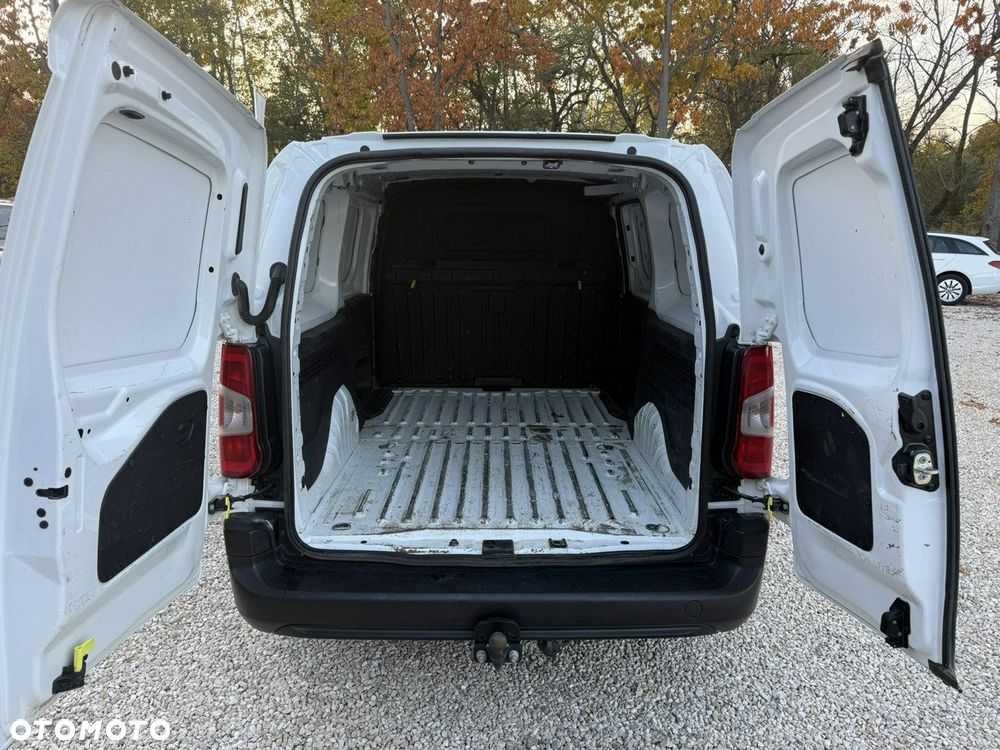 Toyota Proace City - 15