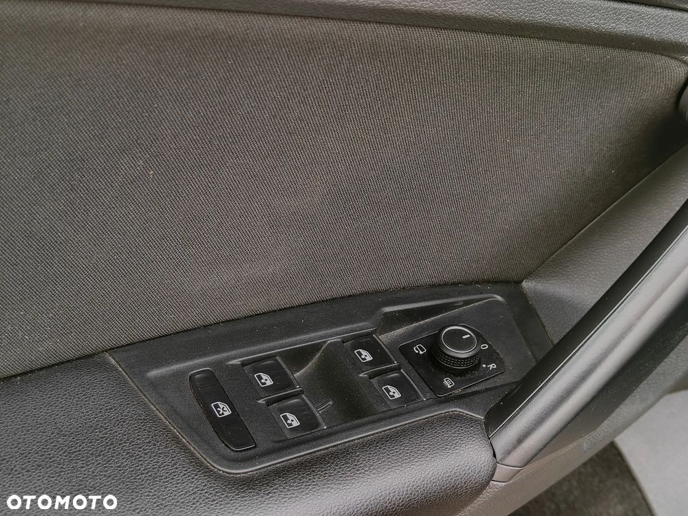 Volkswagen Tiguan - 24