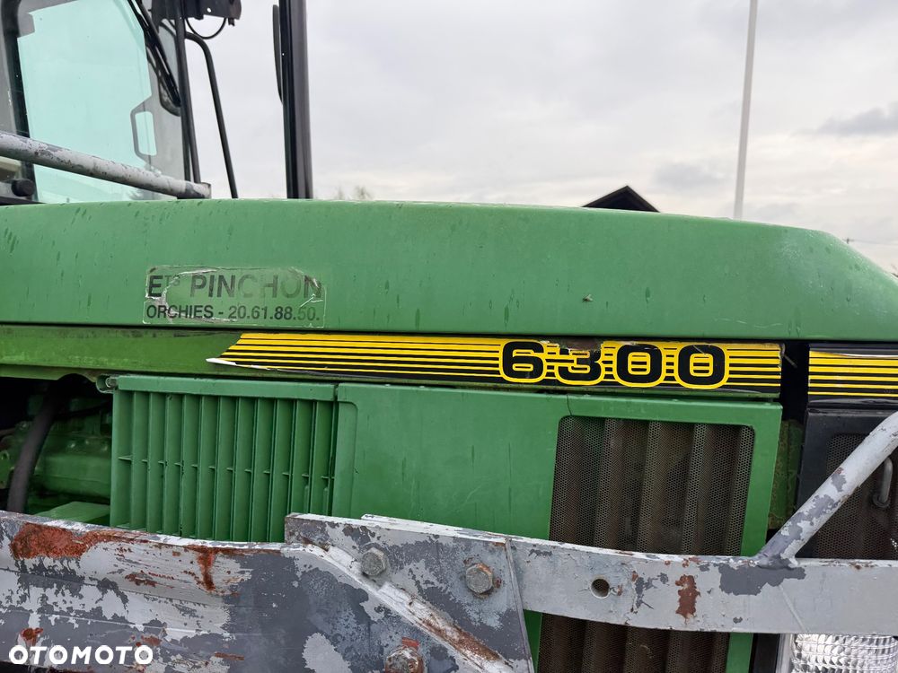 John Deere 6300 / NISKIE MOTOGODZINY / NOWE OPONY / ŁADOWACZ PRZEDNI / DODATKOWY OSPRZĘT / Z FRANCJI / STAN BDB / / / - 22