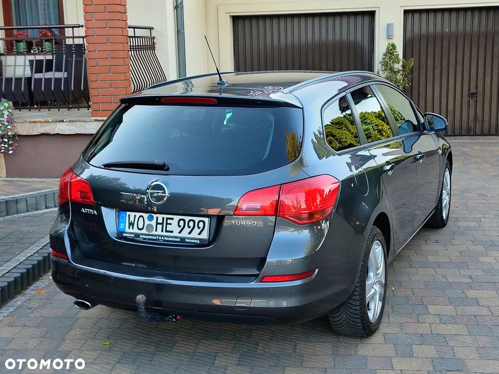 Opel Astra 1.4 Turbo Edition - 32