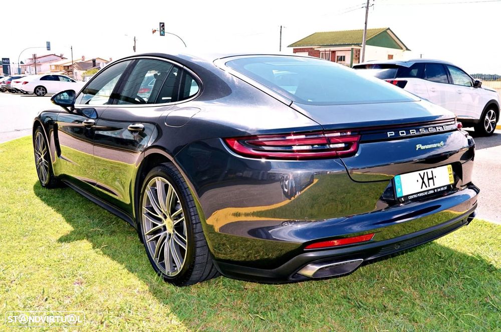 Porsche Panamera - 5