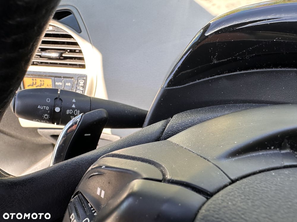 Citroën C4 Picasso 2.0 HDi Exclusive - 17