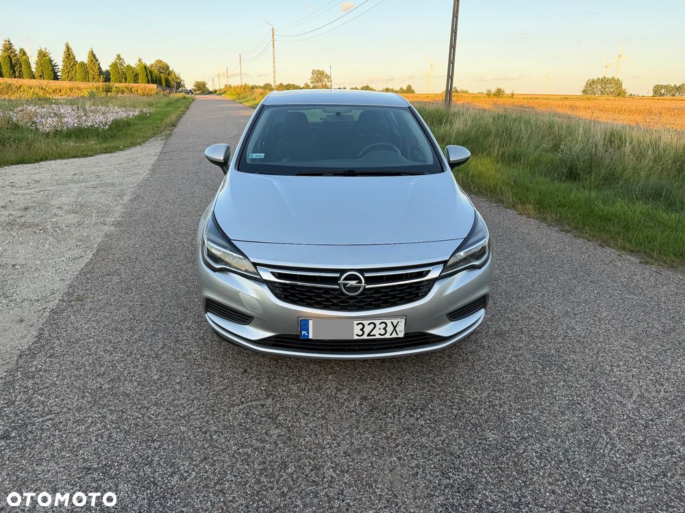 Opel Astra 1.6 CDTI Essentia - 2
