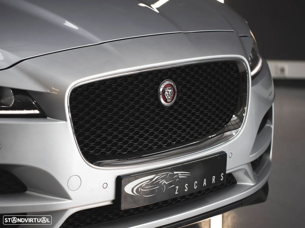 Jaguar F-Pace 2.0 i4D Prestige Aut. - 10