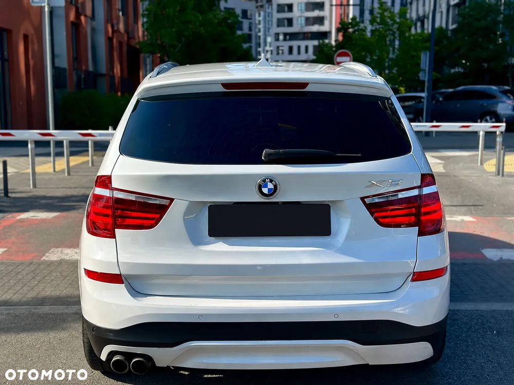 BMW X3 xDrive28i Sport-Aut xLine - 4
