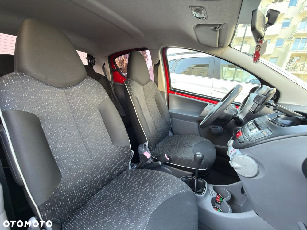 Peugeot 107 1.0 Urban Move Euro5 - 13