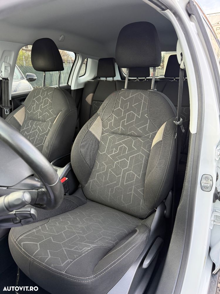 Peugeot 2008 PureTech 82 Style - 18