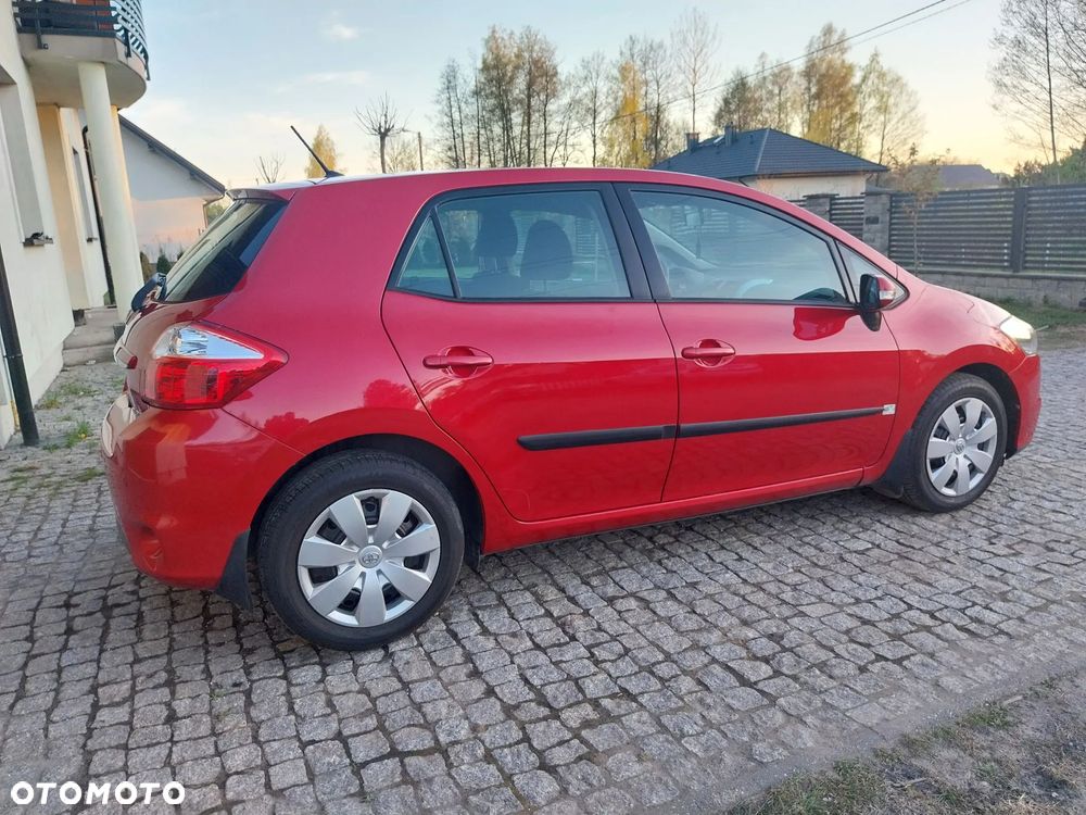 Toyota Auris 1.6 Sol - 6