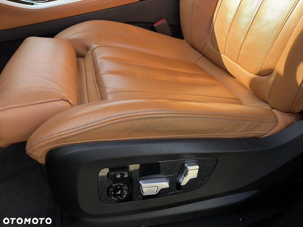 BMW X5 xDrive25d - 10