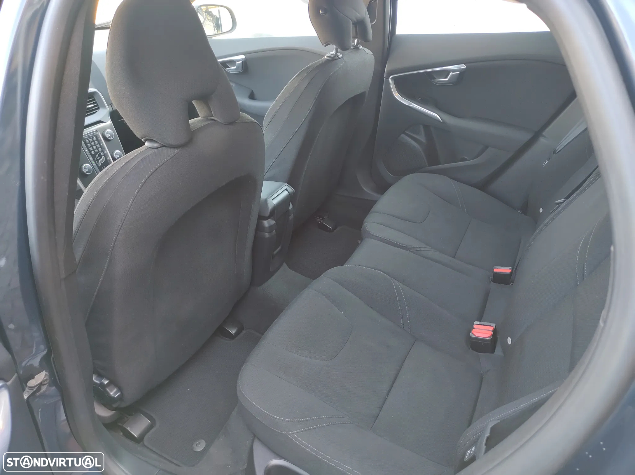 Volvo V40 1.6 D2 Eco Kinetic - 15