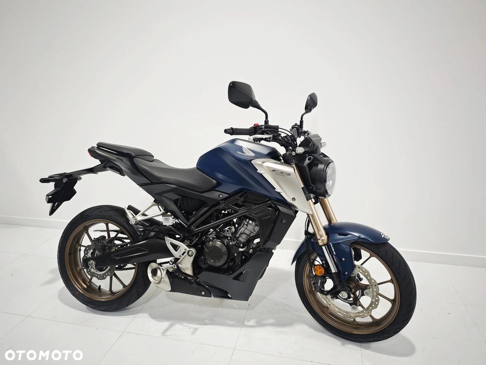 Honda CB - 2