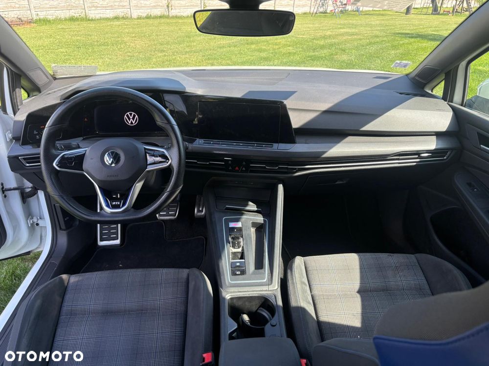 Volkswagen Golf - 21