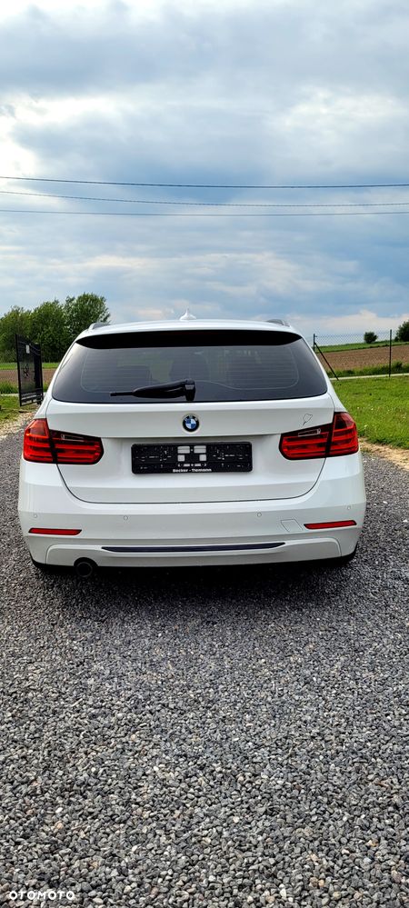 BMW Seria 3 320d - 4