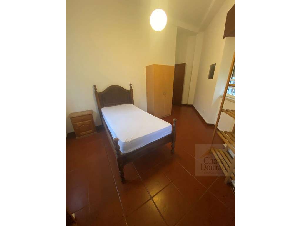 Apartamento T3 junto da Universidade - estudantes apenas - Grande imagem: 5/8