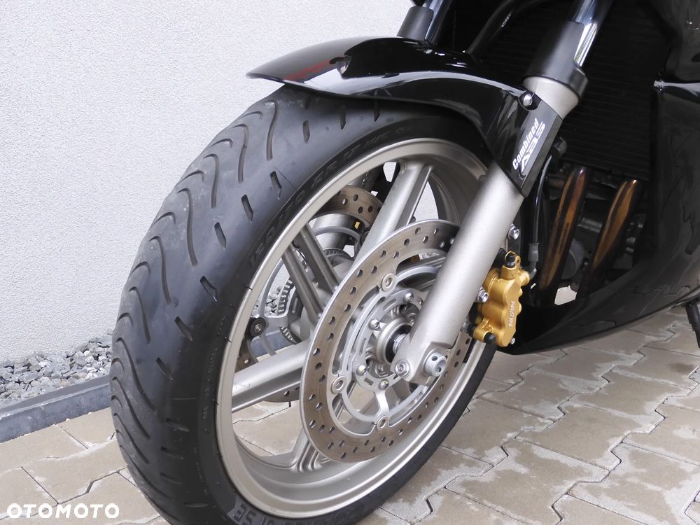 Honda CBF - 6