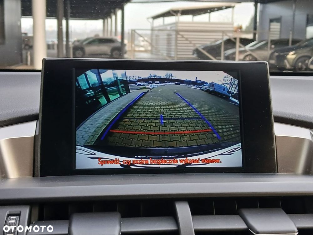 Lexus NX 200t Comfort AWD - 21