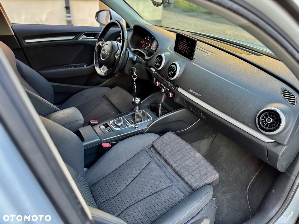Audi A3 Limousine 2.0 TDI quattro Attraction - 16