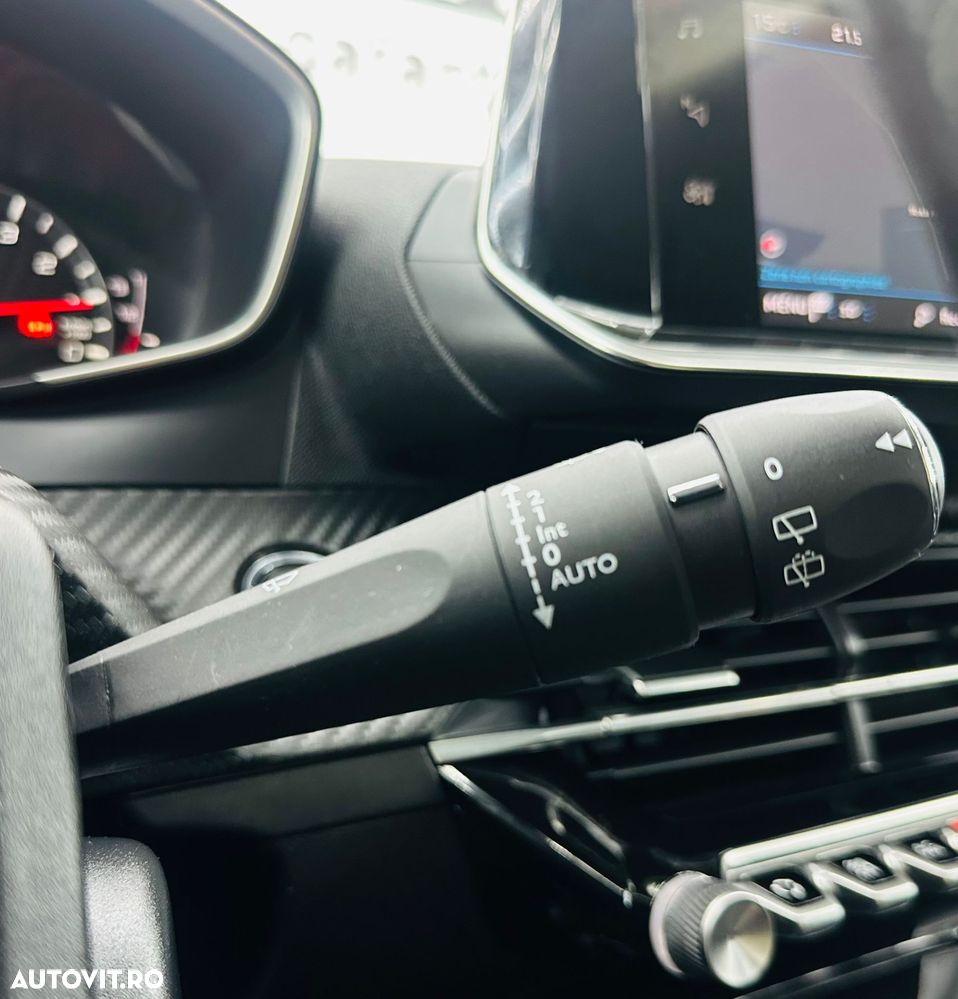 Peugeot 208 BlueHDi 100 Allure Pack - 31