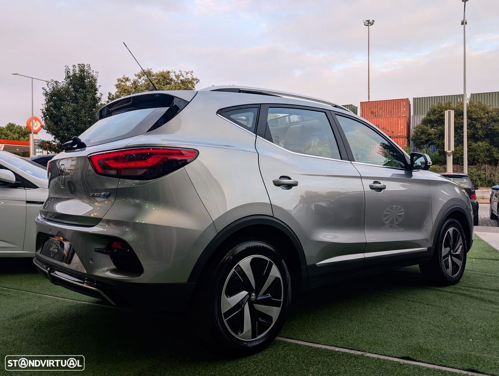 MG ZS EV 72.6 kWh Luxury OBC 11 kW - 5